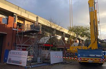 Schiedam -  bouwupdate: Sloop voorgevel en achterzijde in volle gang