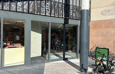 Zaandam - aanpassen van de entree Westzijde, gereed maken en inhuizen rolbanen